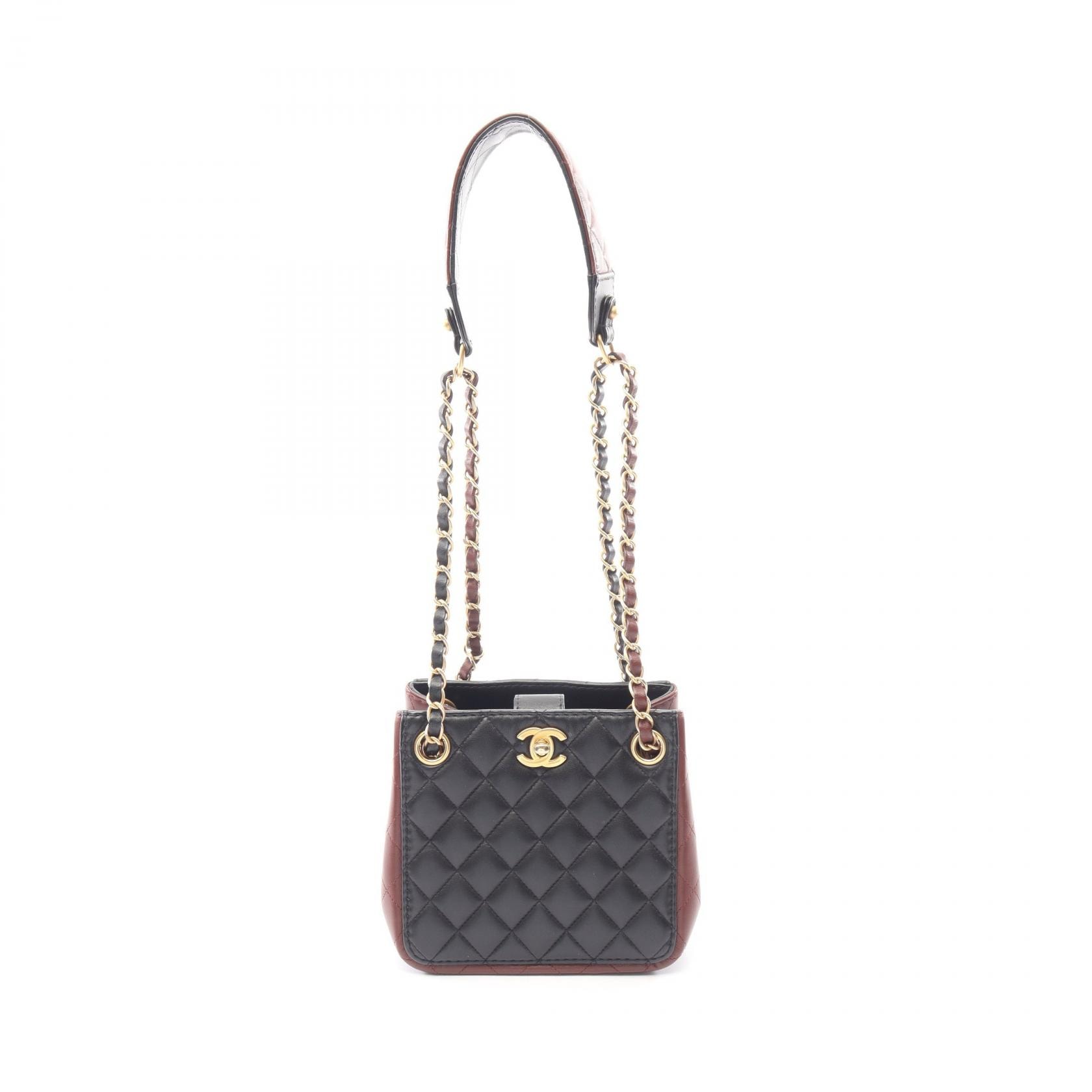 シャネル CHANEL マトラッセ スモール バケット ショルダーバッグ バッグ ラムスキン(羊革) レディース ブラック系 / ブラウン系 【中古】