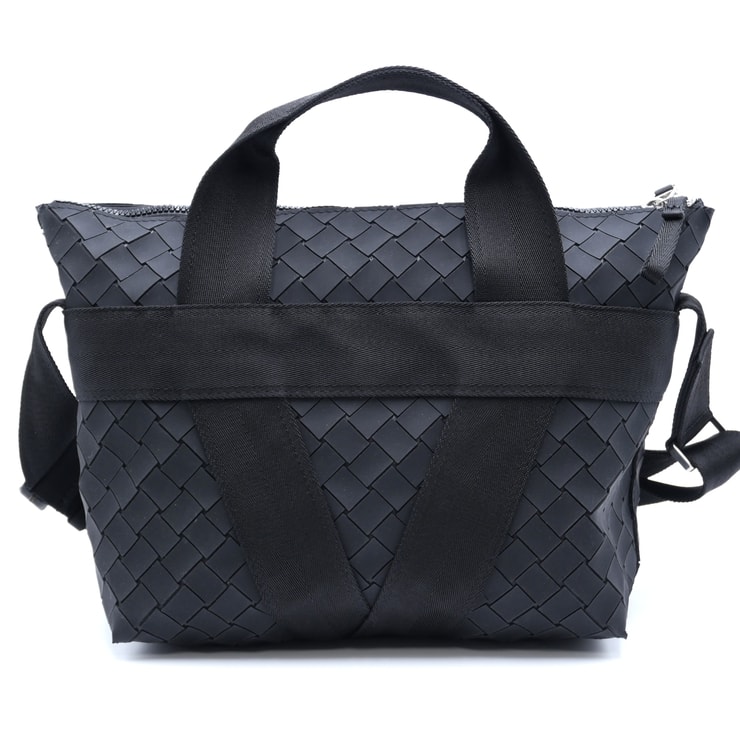 BOTTEGA VENETA(ボッテガ・ヴェネタ)イントレチャート 2WAY トートバッグ ショルダーバッグ ブラック ラバー シルバー金具 679703-V1DW1【中古】