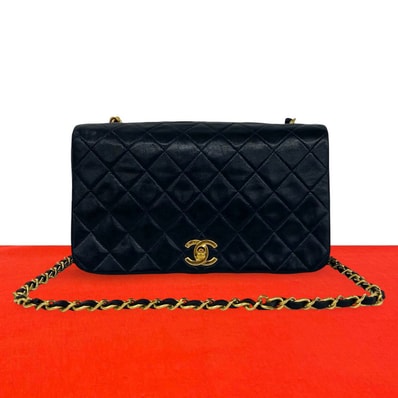 CHANEL シャネル マトラッセ ココマーク フルフラップ ラムスキン ショルダーバッグ ネイビー
71213