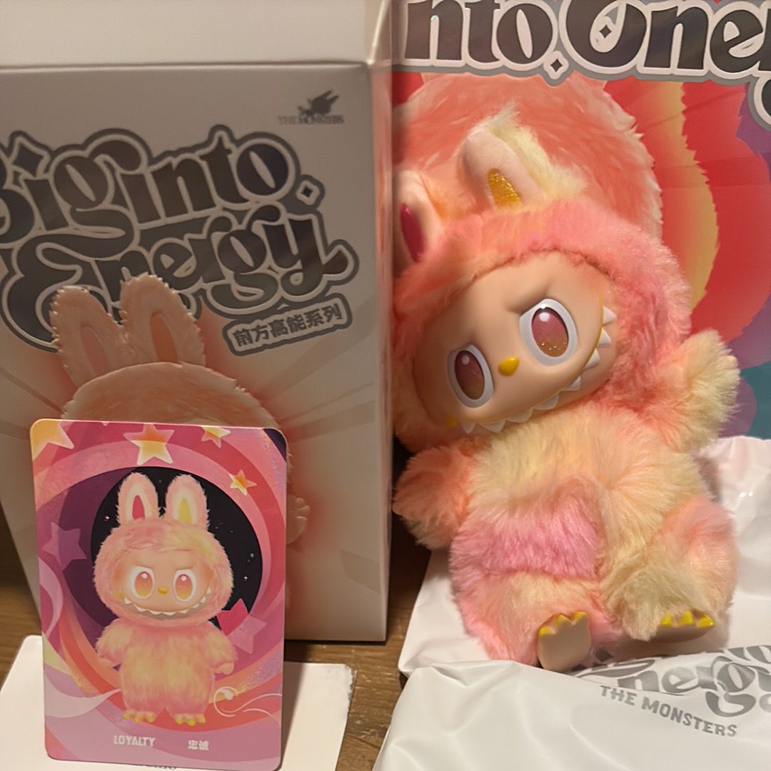 POP MART THE MONSTERS (LABUBU) Big into Energy Series Plush Pendant LOYALTY