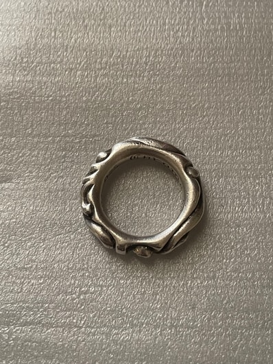 Chrome Hearts Scroll Band Ring "Silver"