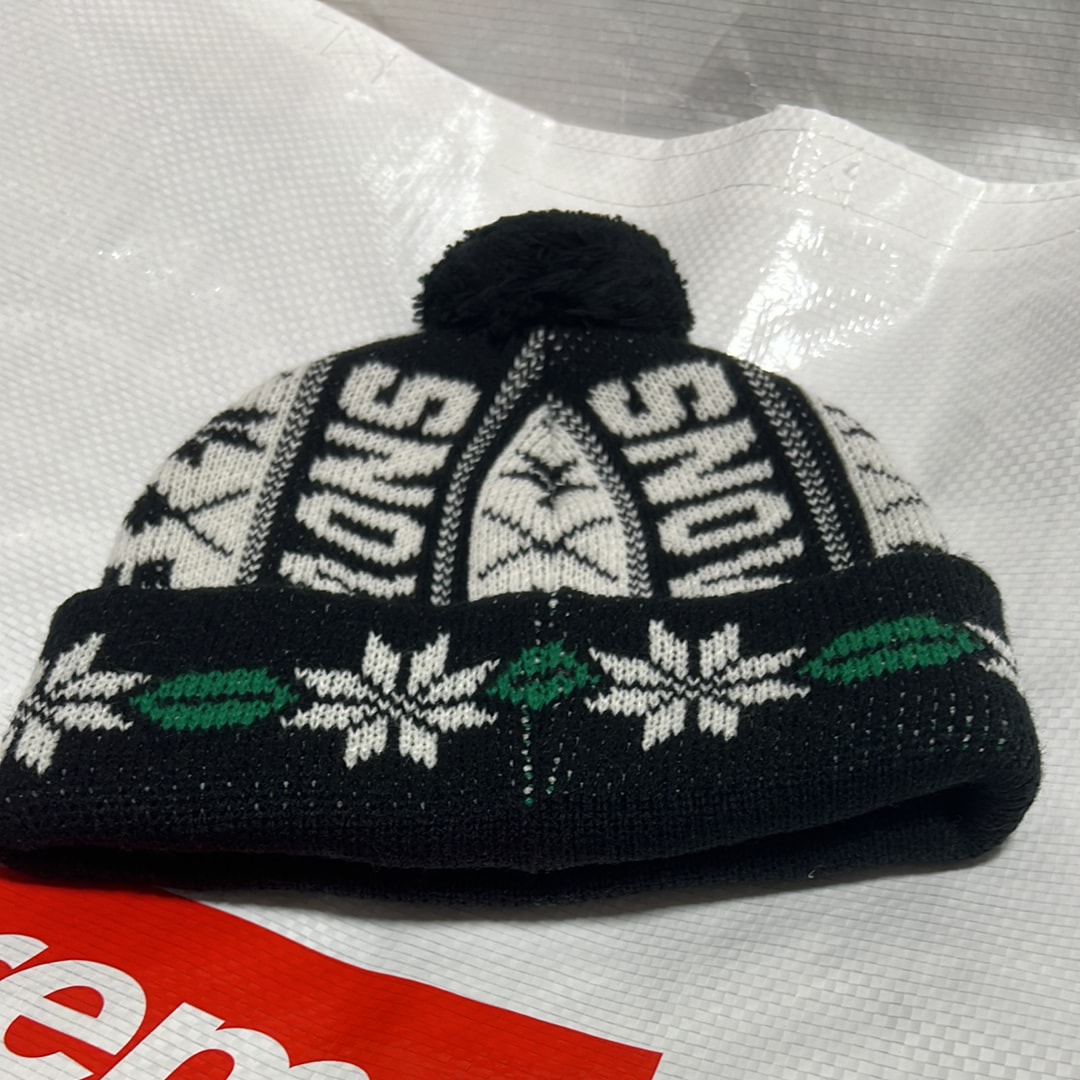 シュプリーム スノー ビーニー "ブラック"