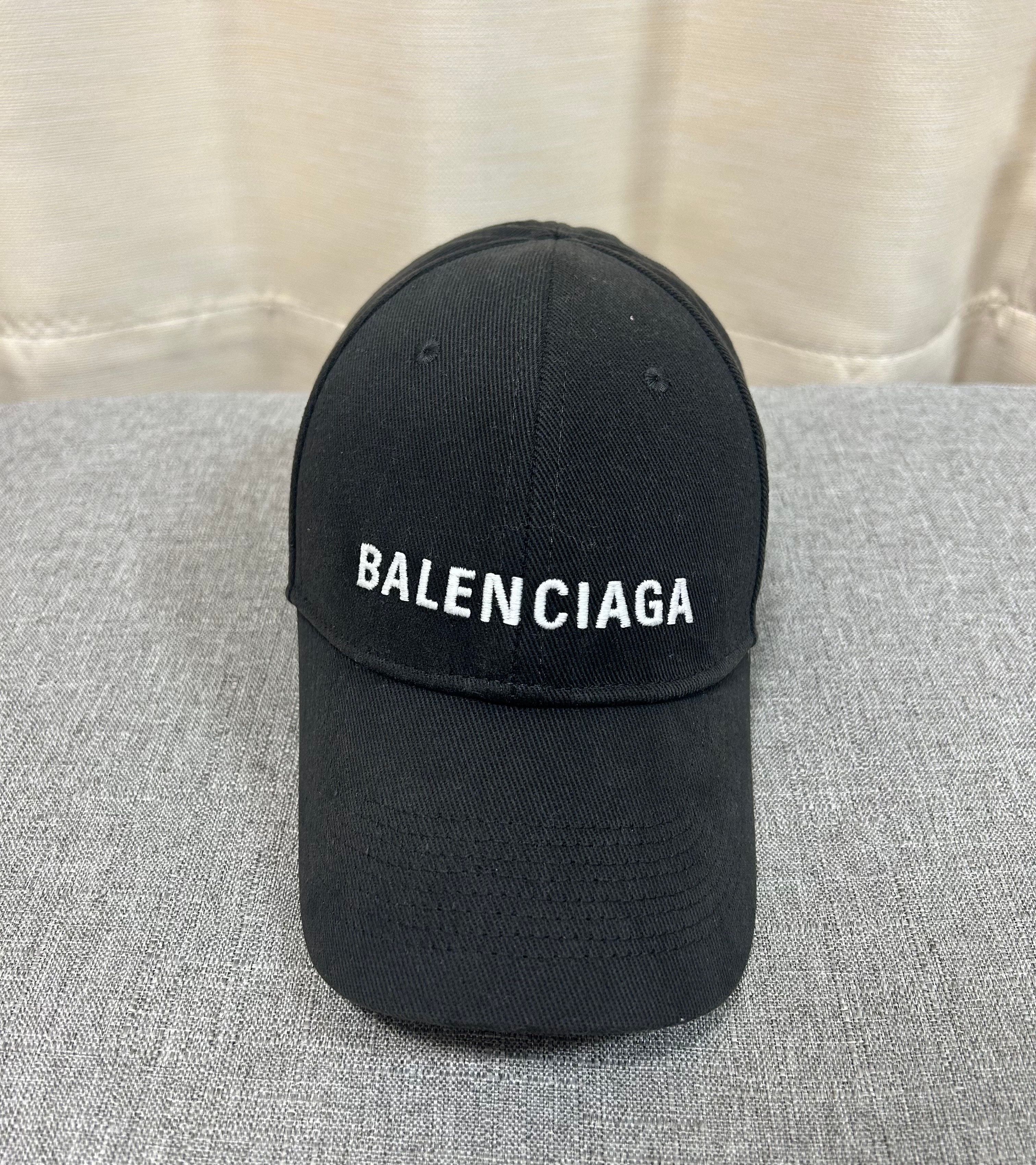 バレンシアガ ロゴ キャップ "ブラック"