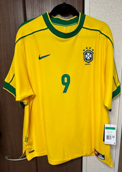 Nike Brazil 1998 Reissue Men's Soccer Replica Uniform Ronald "Yellow"