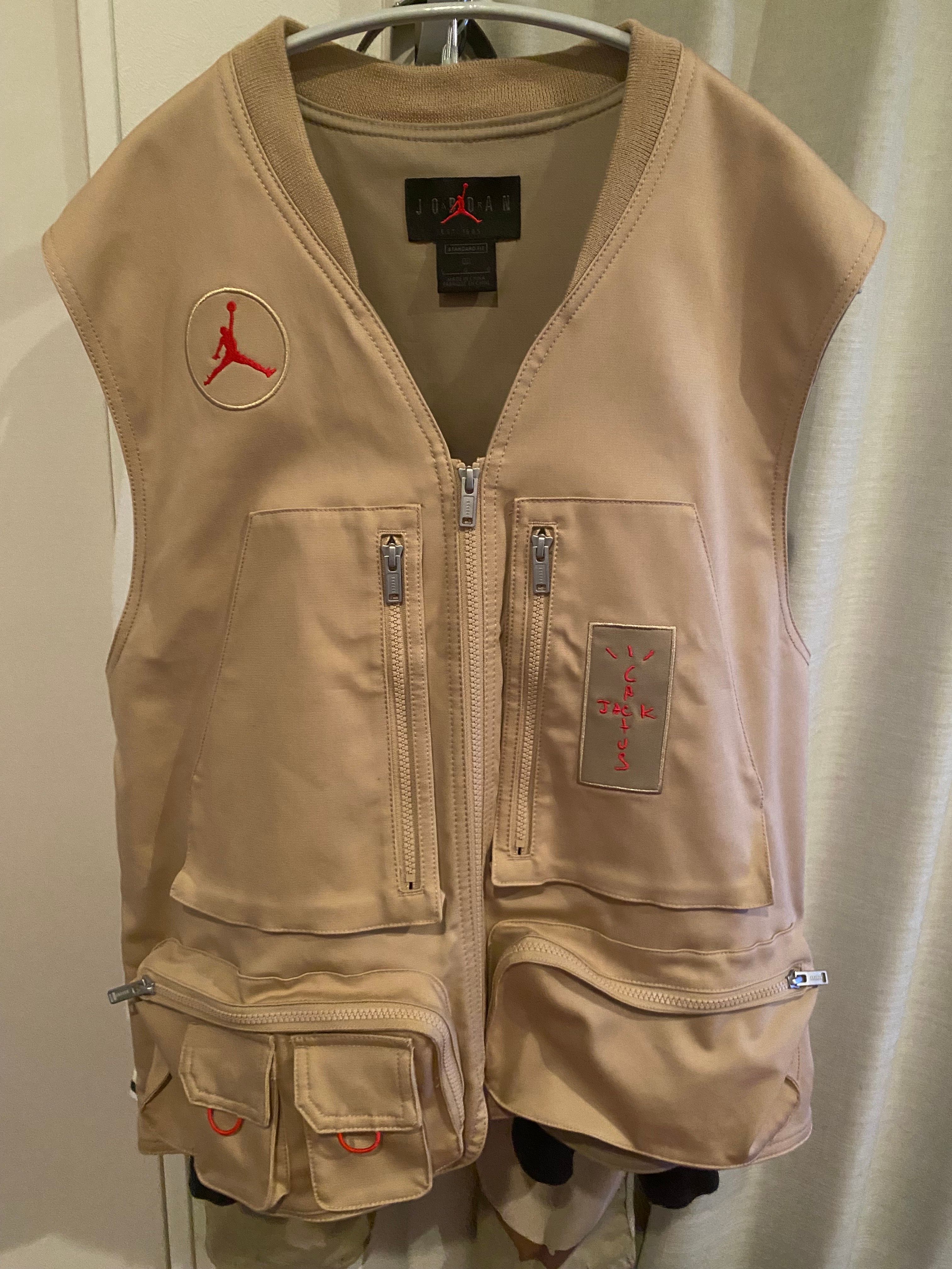 Air Jordan x Travis Cactus Jack Utility Vest "Khaki Desert"