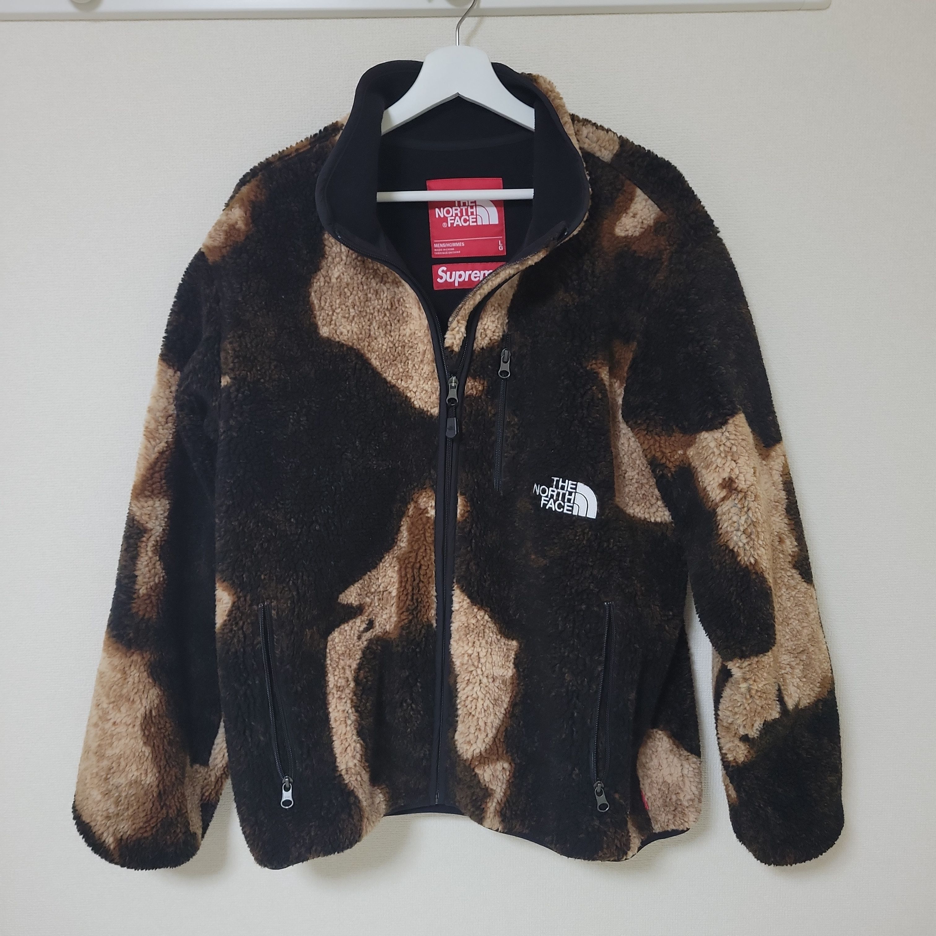 Supreme x The North Face Bleached Denim Print Fleece Jacket "Black"