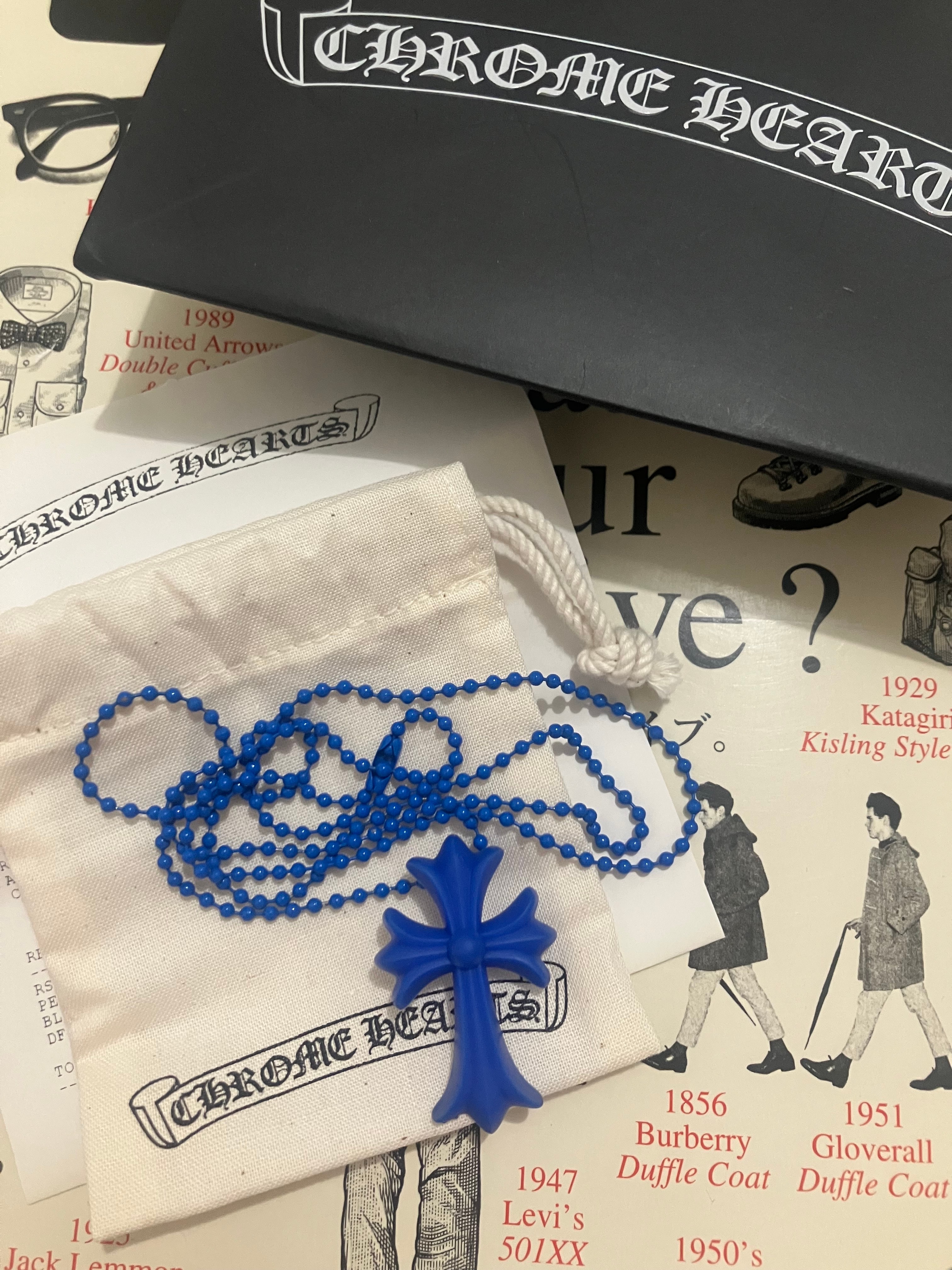 クロムハーツ ラバー スモール CHクロス シリコンネックレス "ブルー"