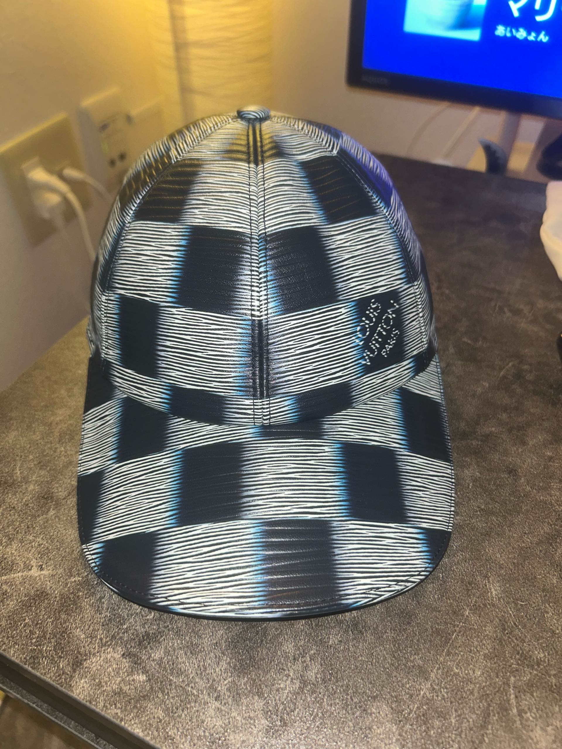 LOUIS VUITTON ルイヴィトン ダミエ柄 キャップ 帽子