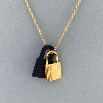 【最終値下げ】HERMES エルメス オーケリー PM ネックレス D刻 ヴォースイフト メタル レザー ピンクゴールド ブラック レディース【中古】
