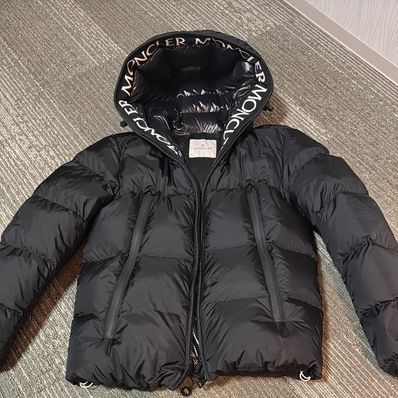 モンクレール ダウン