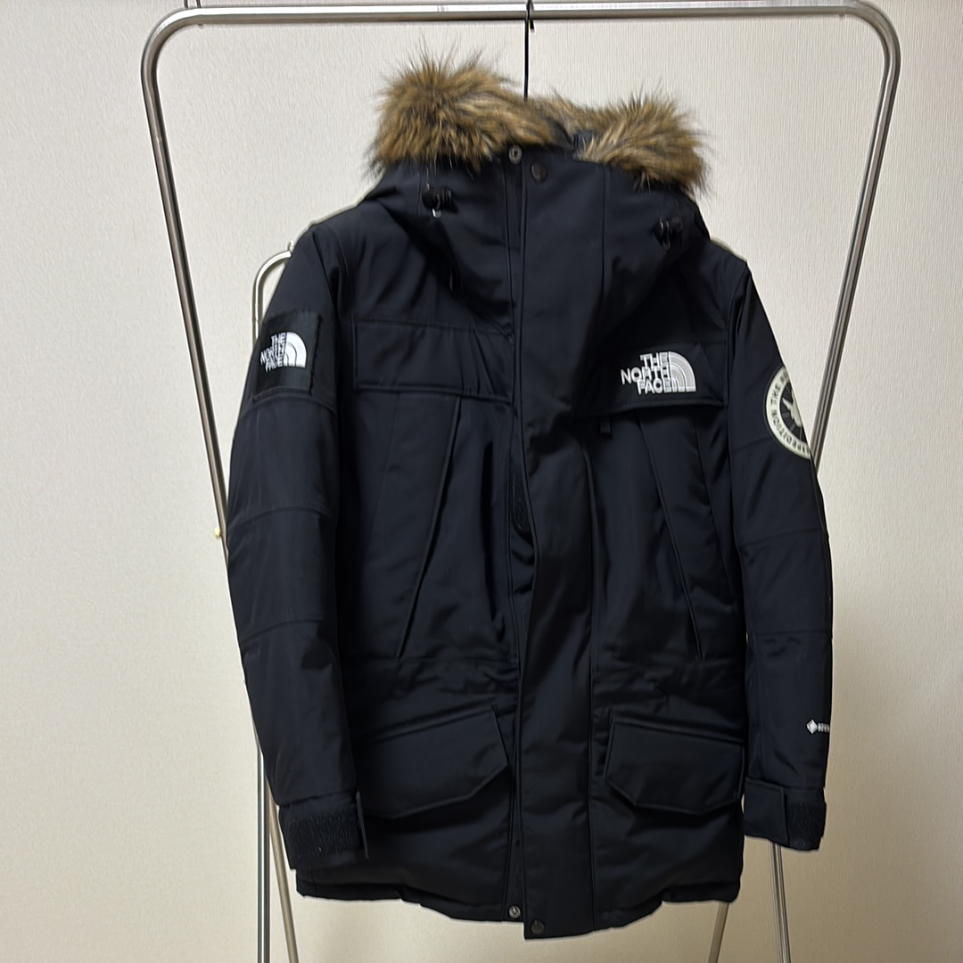 The North Face Antarctica Parka "Black"