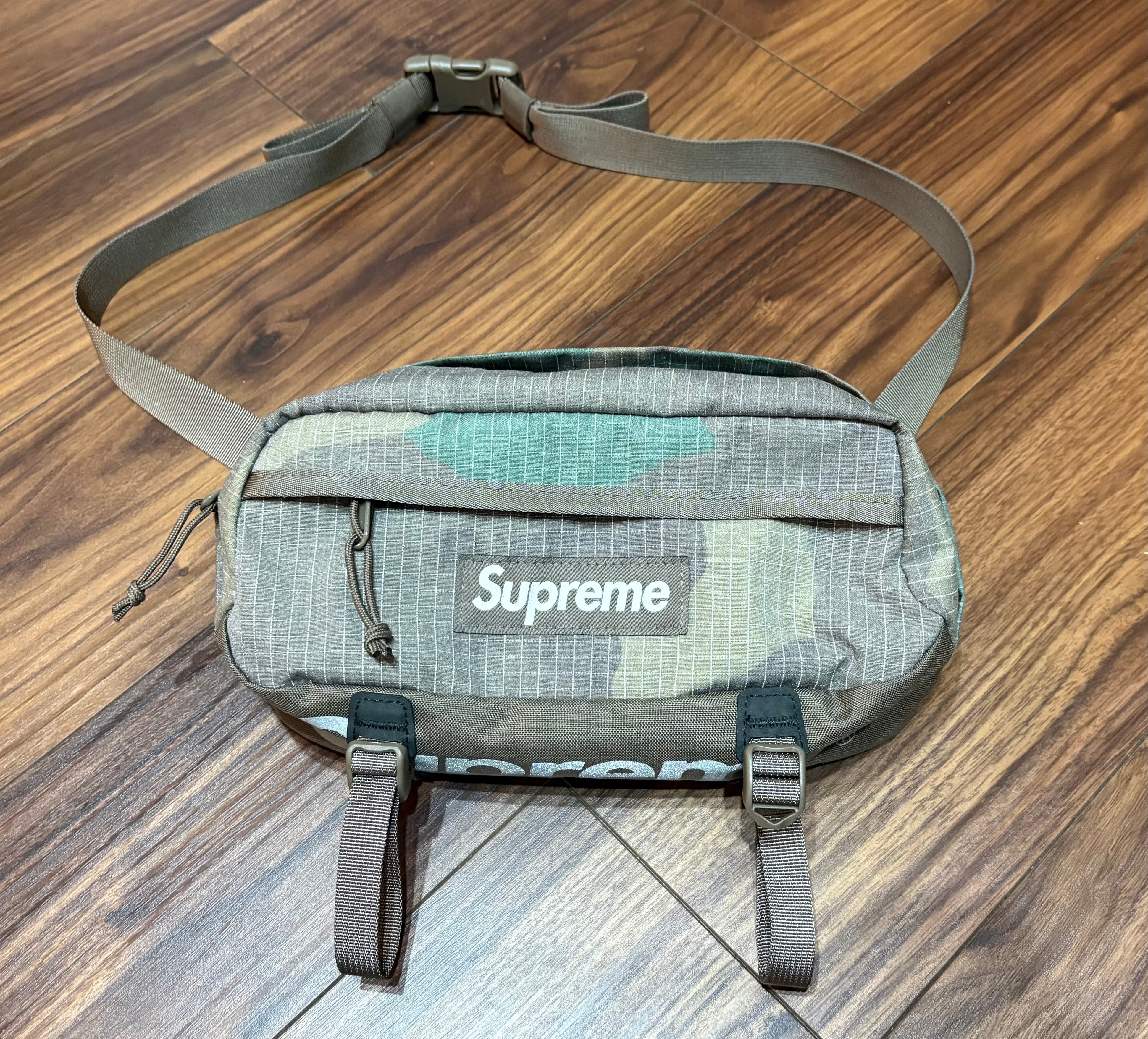 Supreme Waist Bag "Woodland Camo" (24SS)