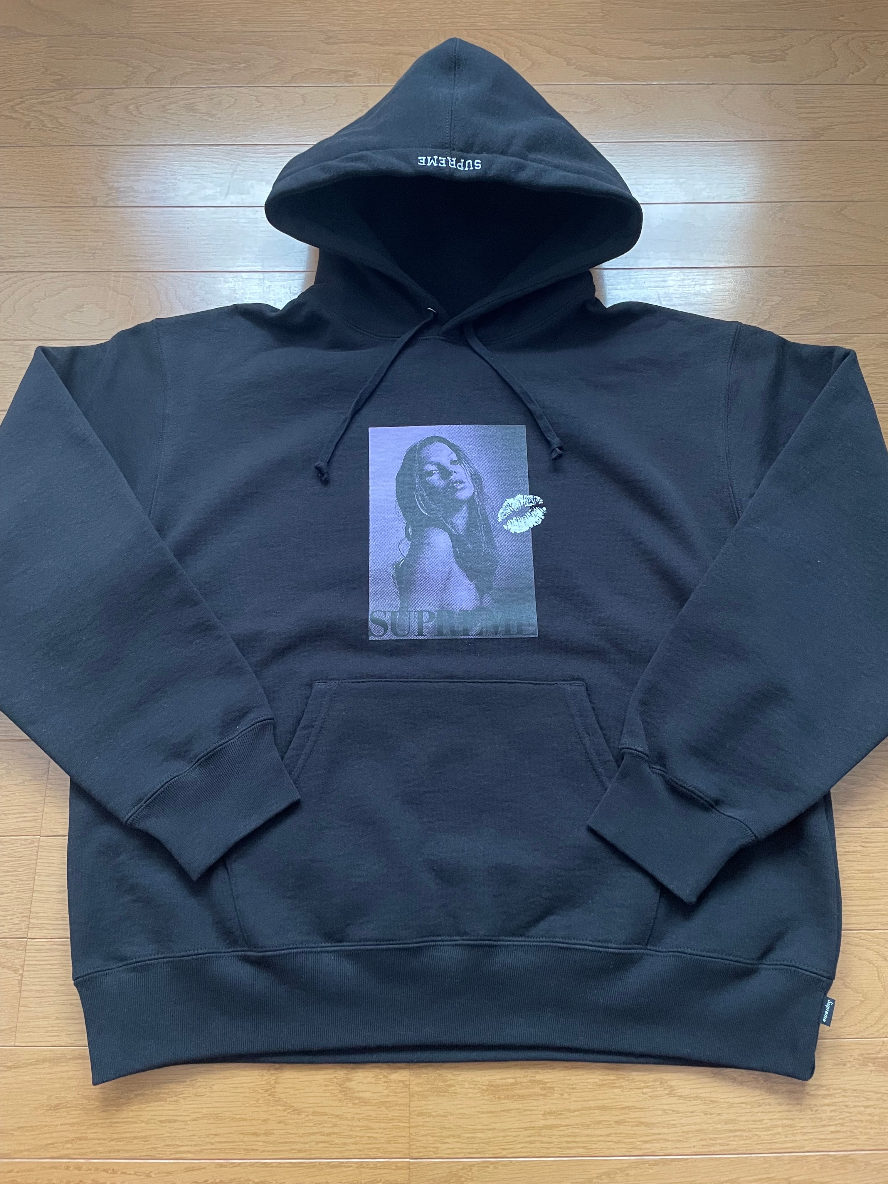 Supreme Kate Moss Hooded Sweatshirt "Black"