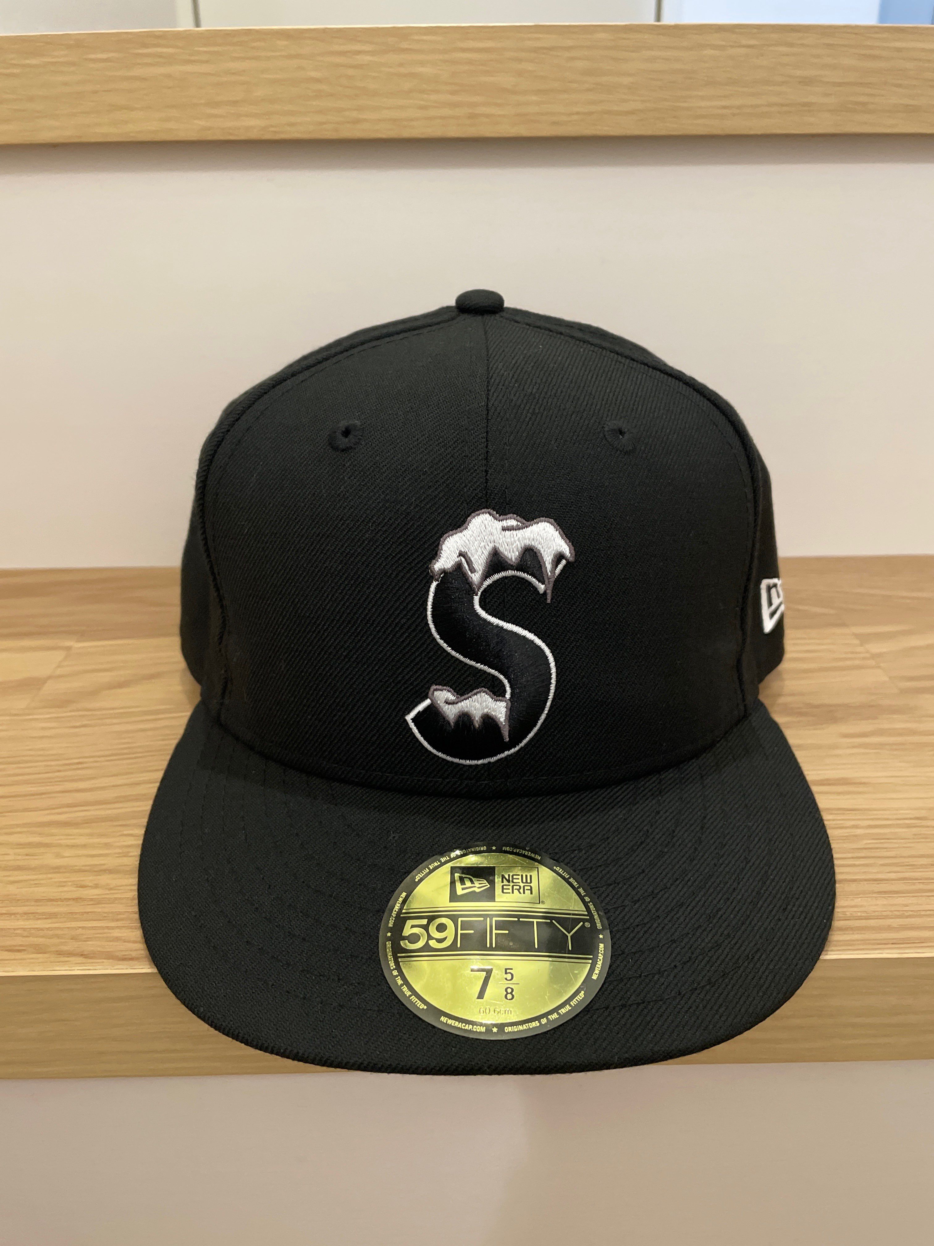 Supreme S Logo New Era® "Black" (20FW)