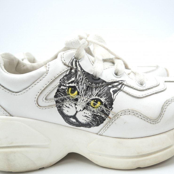 GUCCIライトン キッズスニーカー猫 C (やや傷や汚れあり)】GUCCI（グッチ） 猫プリント レザースニーカー