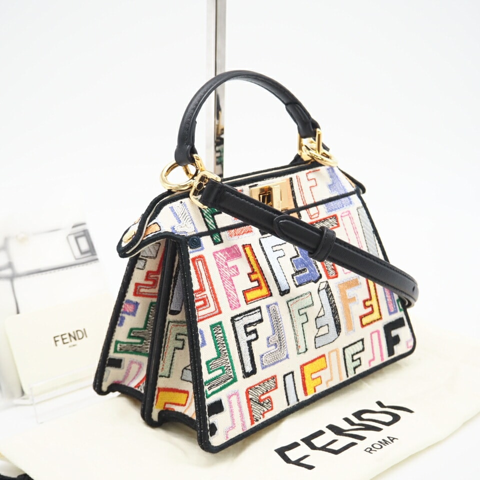 極美品 FENDI フェンディ キャンバス ピーカブー ISeeU プチ マルチカラー 8BN335 2wayハンドバッグ マルチカラー キャンバス レディース