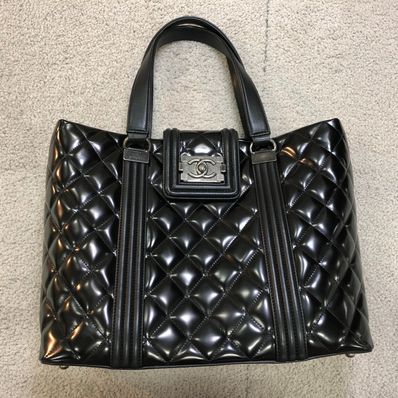 CHANEL Boy Chanel Quilted Patent Leather Tote Bag "Black"