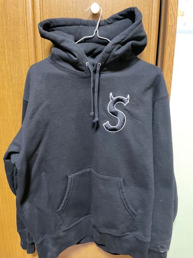 Supreme S Logo Hooded Sweatshirt "Black" (22FW)