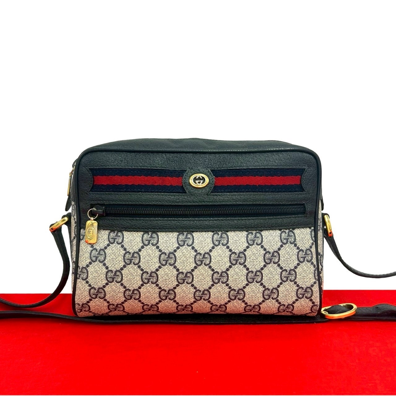 GUCCI グッチ シェリーライン GG ロゴ金具 レザー PVC ショルダーバッグ ネイビー
 59890