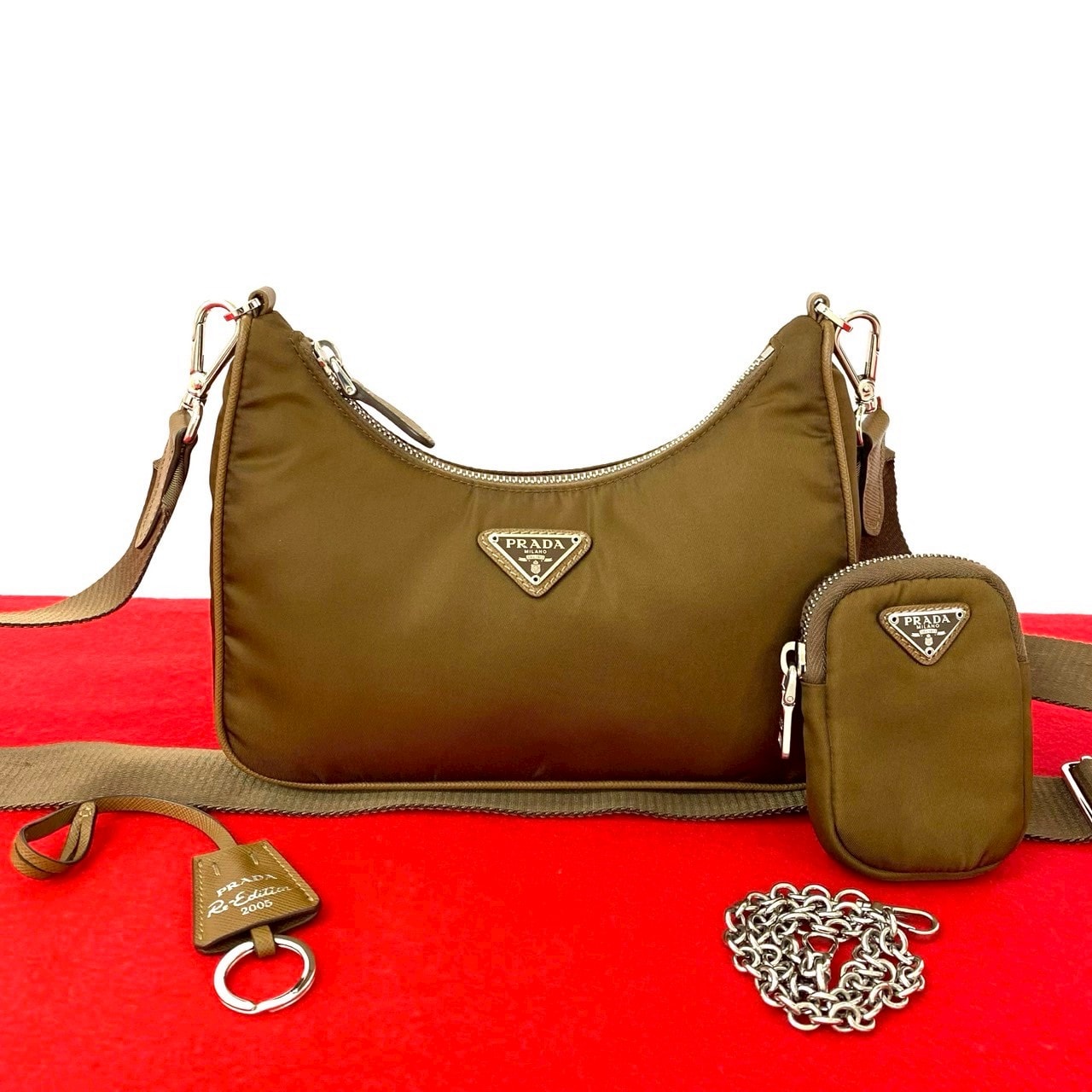 PRADA プラダ 三角ロゴ 金具 ナイロン レザー ショルダーバッグ ブラウン
26224