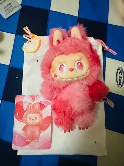 POP MART THE MONSTERS (LABUBU) Big into Energy Series Plush Pendant LOVE