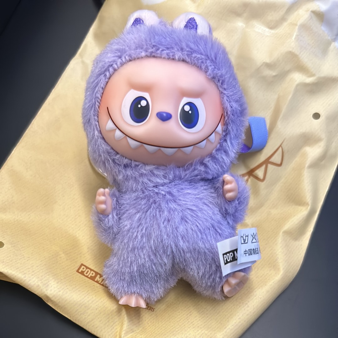 POP MART THE MONSTERS (LABUBU) Pin for Love Series-Vinyl Plush Pendant (A-M) ?