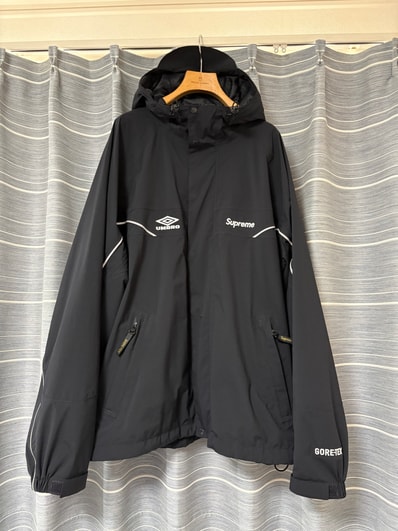 Supreme x Umbro GORE-TEX Hooded Jacket "Black"