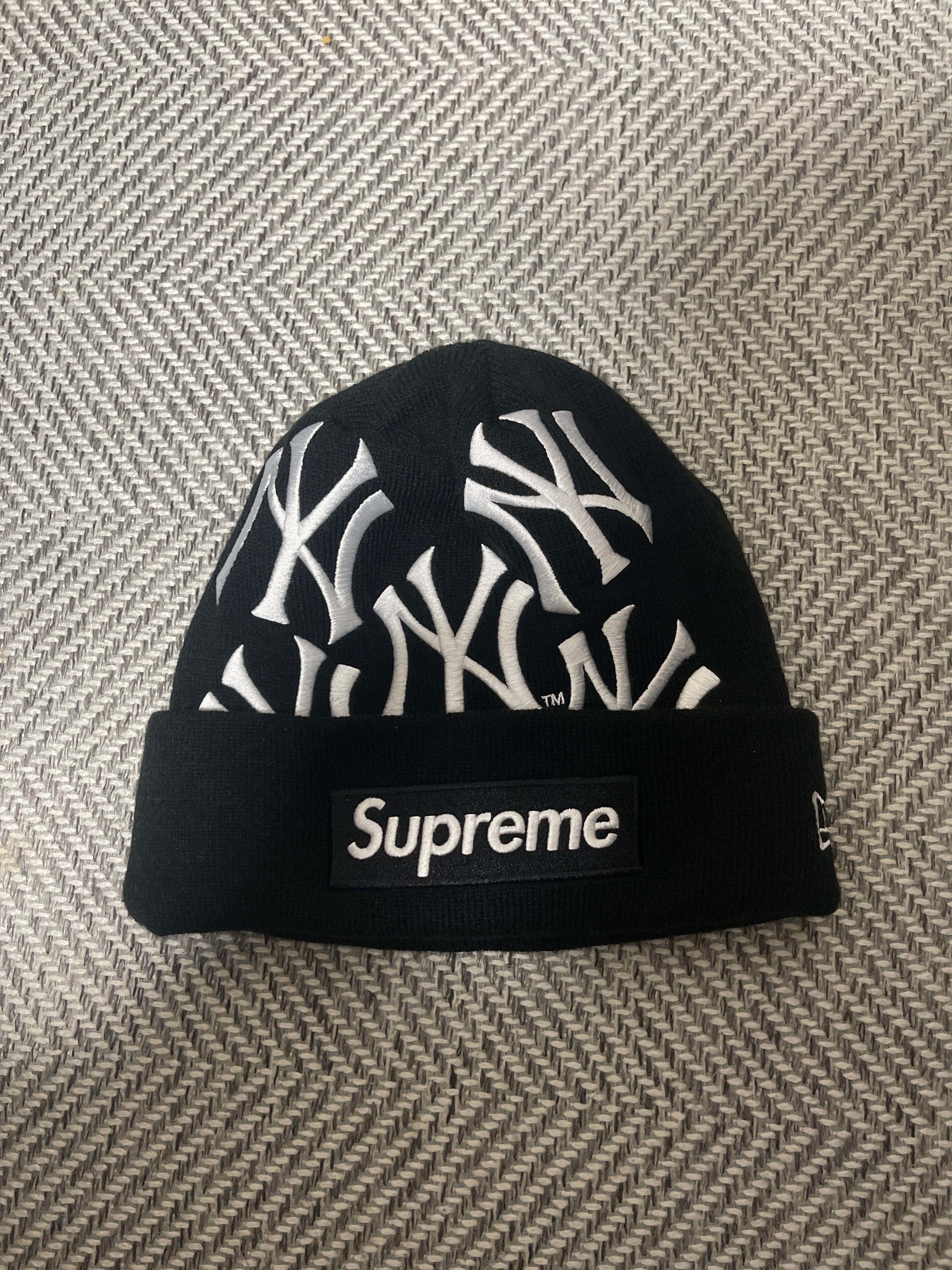 Supreme / New York Yankees / New Era Box Logo Beanie "Black"