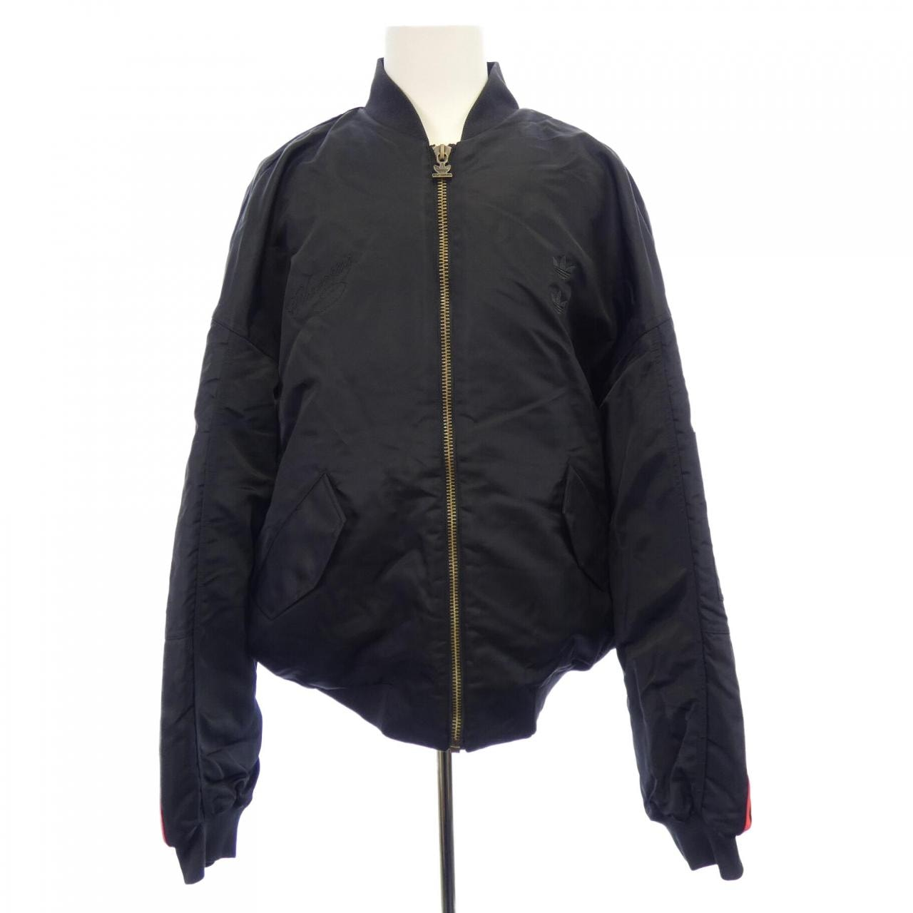 アディダス ADIDAS KD9361 ブルゾン