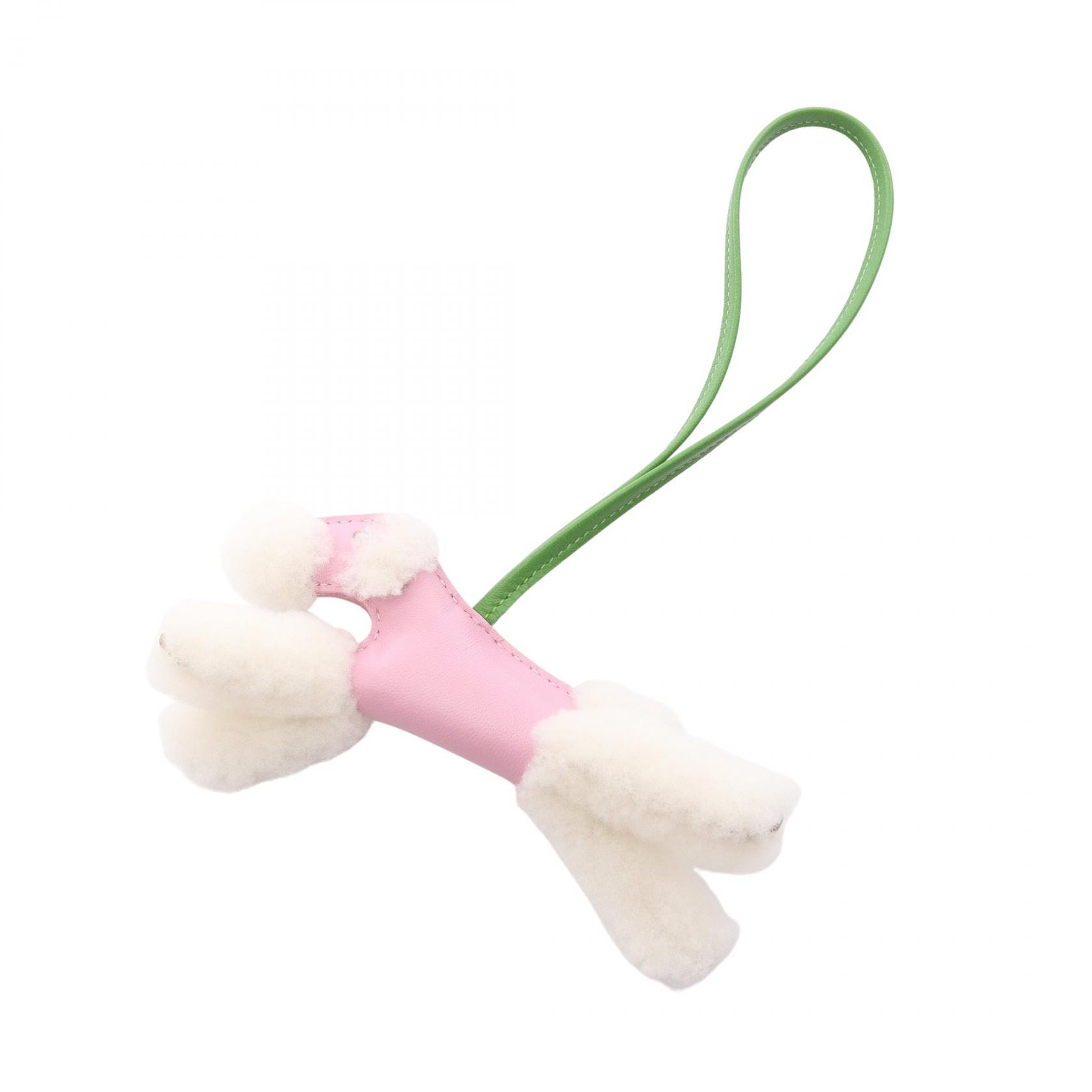 エルメス HERMES バディチャーム モーヴシルベストル ヴェールユッカ チャーム アクセサリー ムートン アニョーミロ アニョーミロ ピンク K刻印(2025年製造) レディース ピンク系 / グリーン系 / ホワイト系