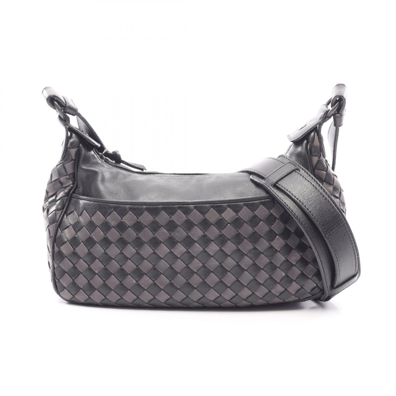 ボッテガヴェネタ BOTTEGA VENETA イントレチャート ショルダーバッグ バッグ レザー レディース ブラック系 / グレー系 【中古】