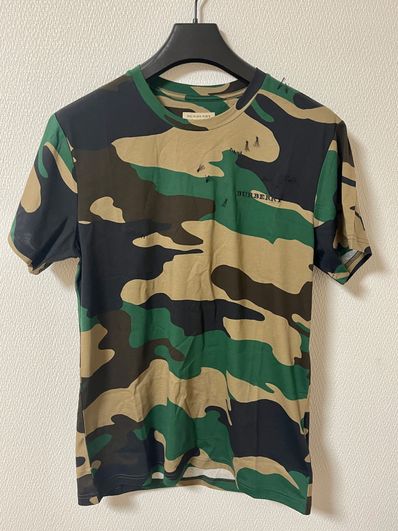 ★新品未使用★ バーバリー カモフラージュ柄 ロゴ Tシャツ