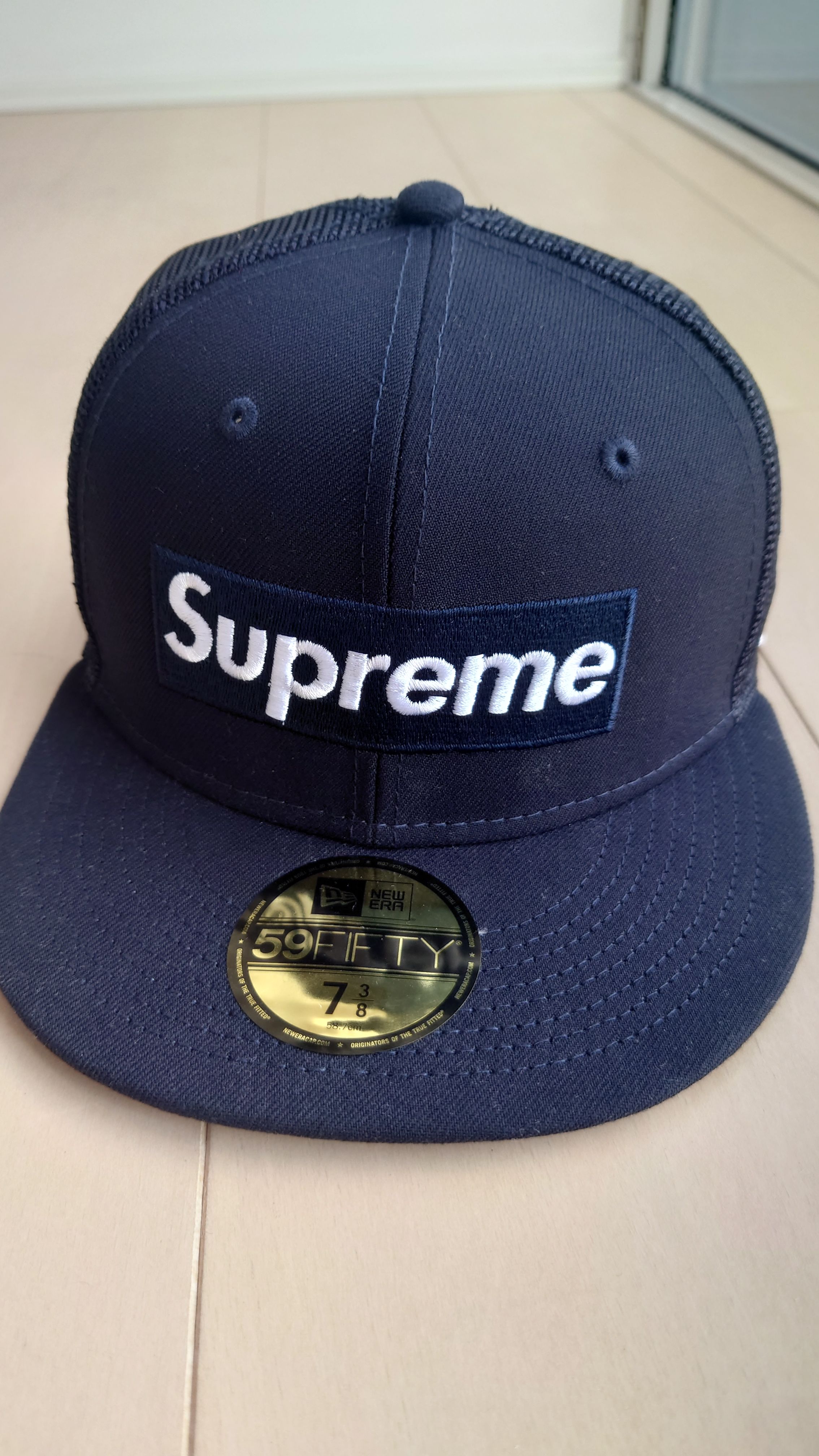 Supreme Box Logo Mesh Back New Era "Navy" (22SS)