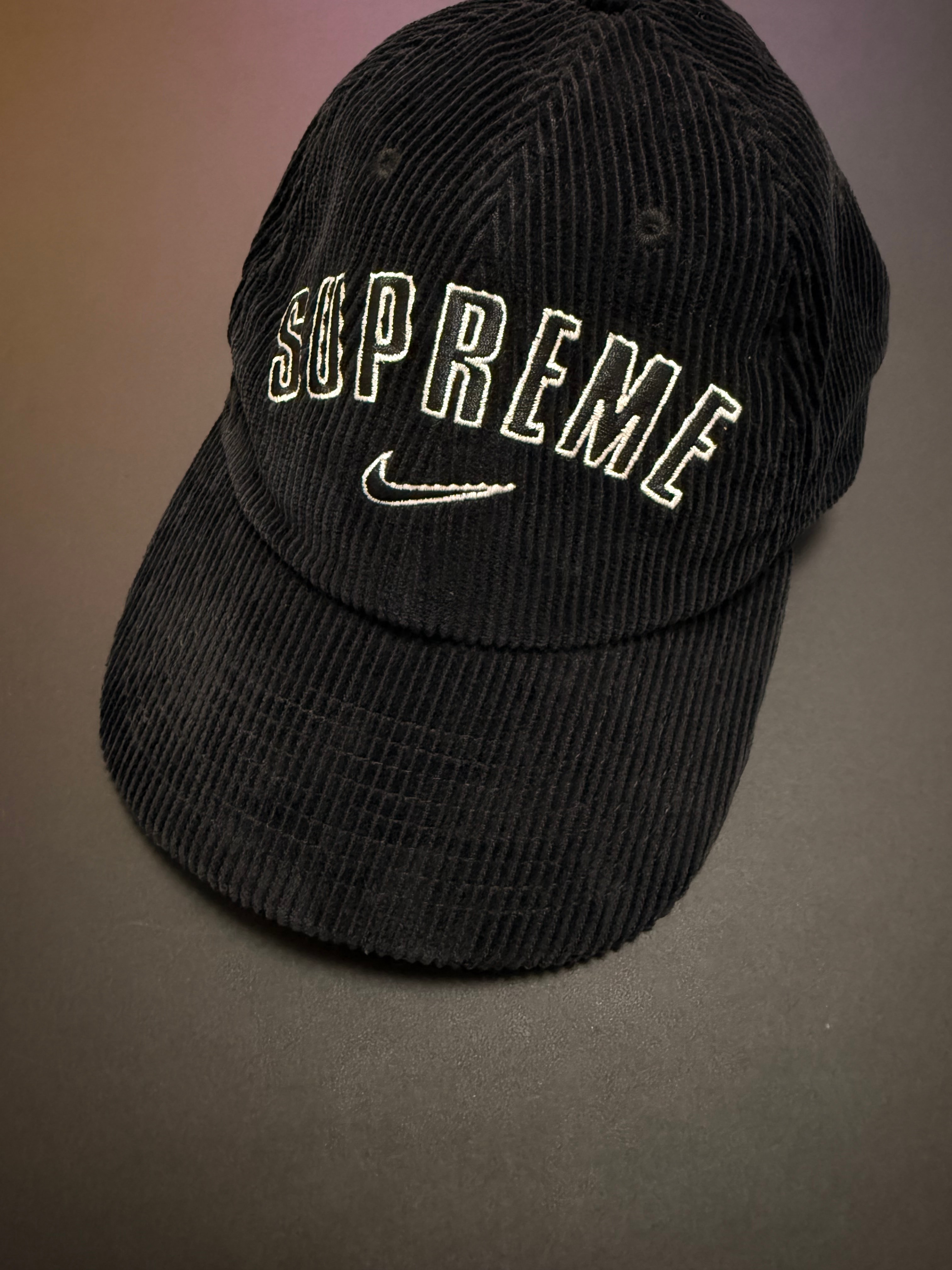 Supreme / Nike Arc Corduroy 6-Panel 