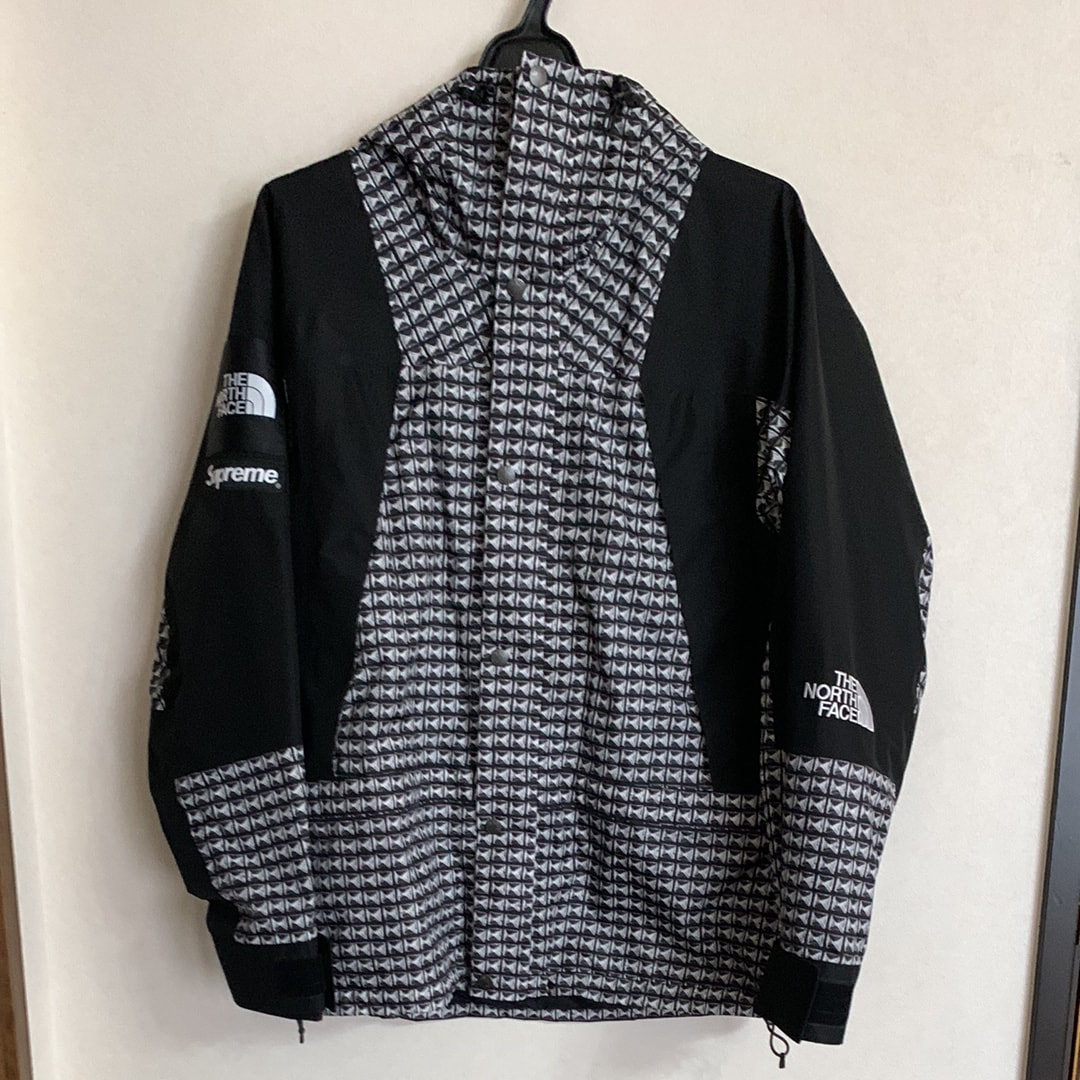 Supreme x The North Face Studded Mountain Light Jacket "Black"
