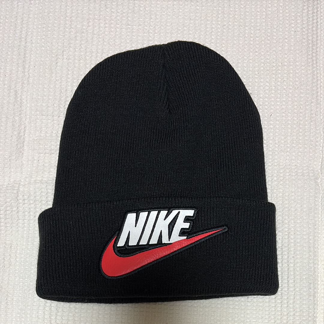 Supreme / NIKE® Beanie "Black"