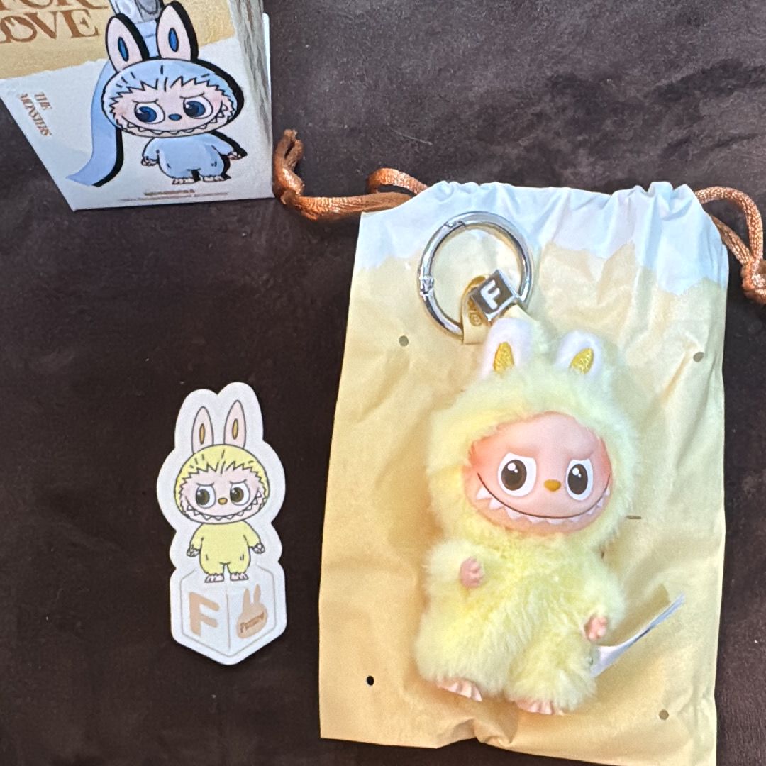 POP MART THE MONSTERS (LABUBU) Pin for Love Series-Vinyl Plush Pendant (A-M) F