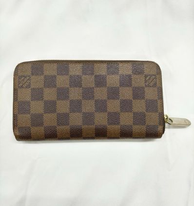 Louis Vuitton Zippy Wallet Damier Ebene