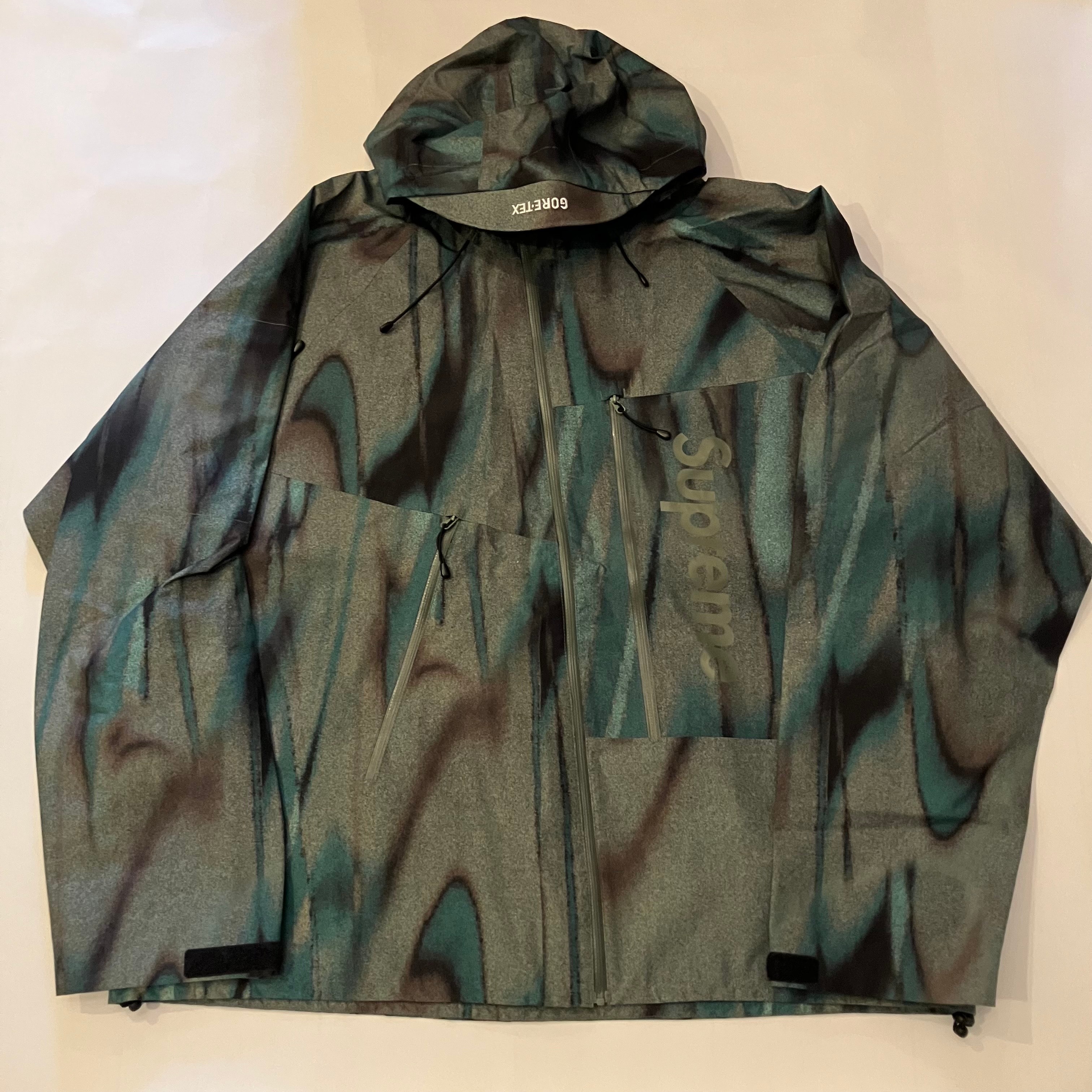 FRAGMENT x Burton [ak] GORE-TEX Pro 3L Jacket 