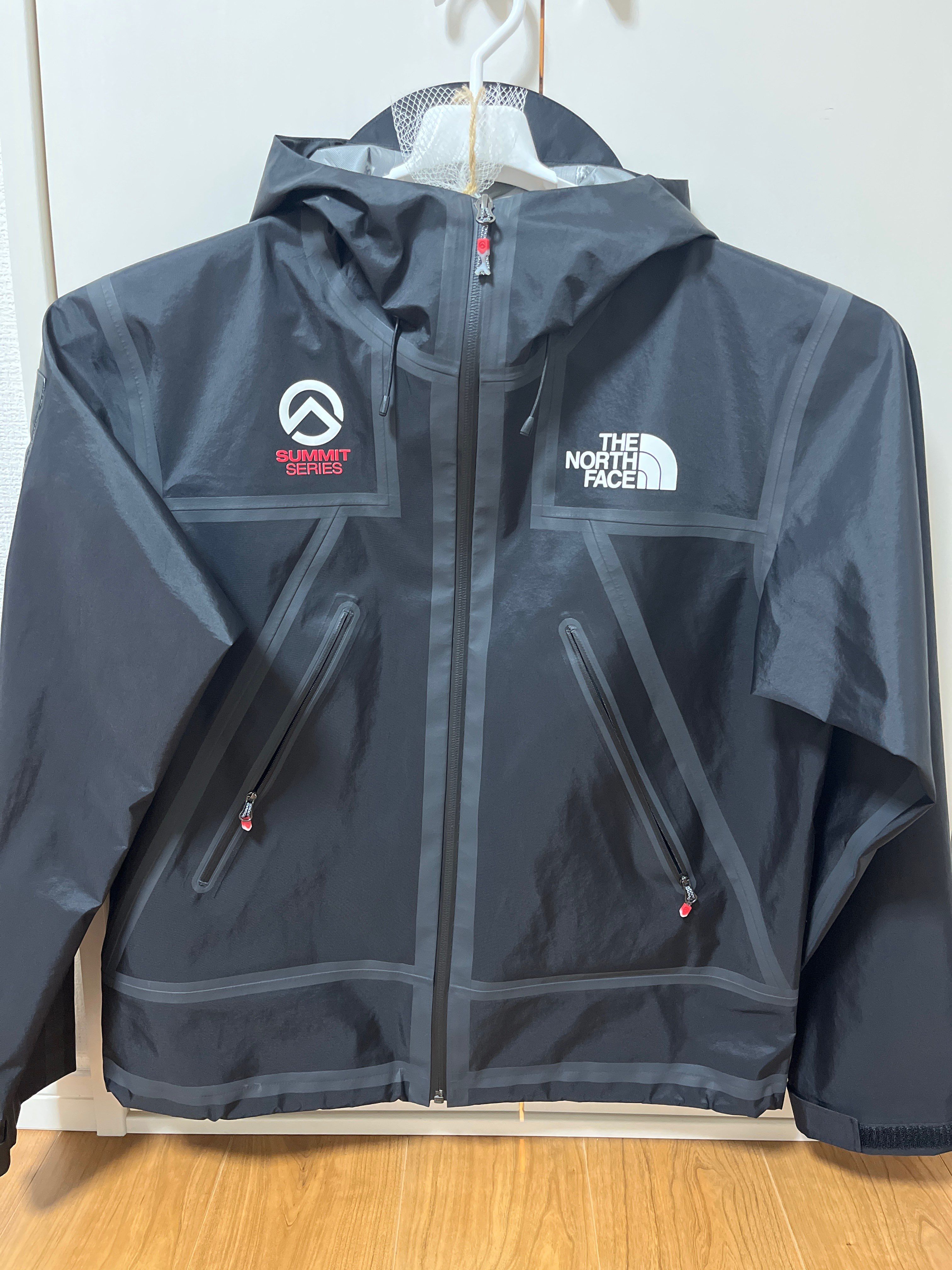 Supreme x The North Face Summit Series Outer Tape Seam Shell Jacket "Black"