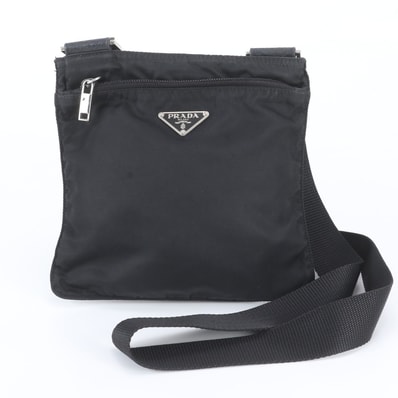 ■美品 プラダ テスート ナイロントライアングルロゴショルダーバッグ
