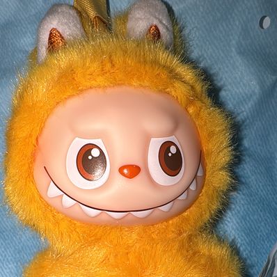 POP MART THE MONSTERS (LABUBU) Pin for Love Series-Vinyl Plush Pendant (N-Z) Y