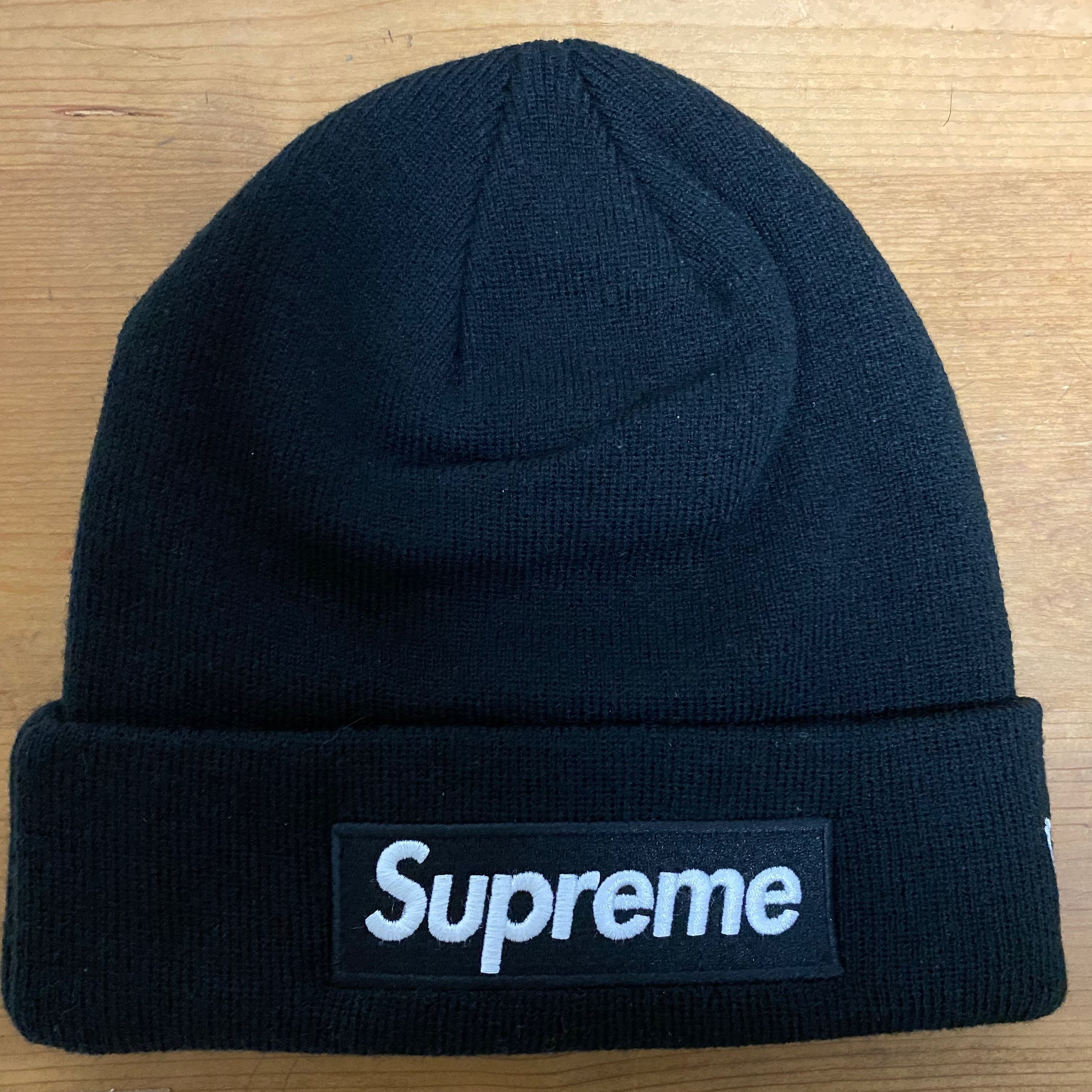 Supreme New Era® Box Logo Beanie "Black" (21FW)