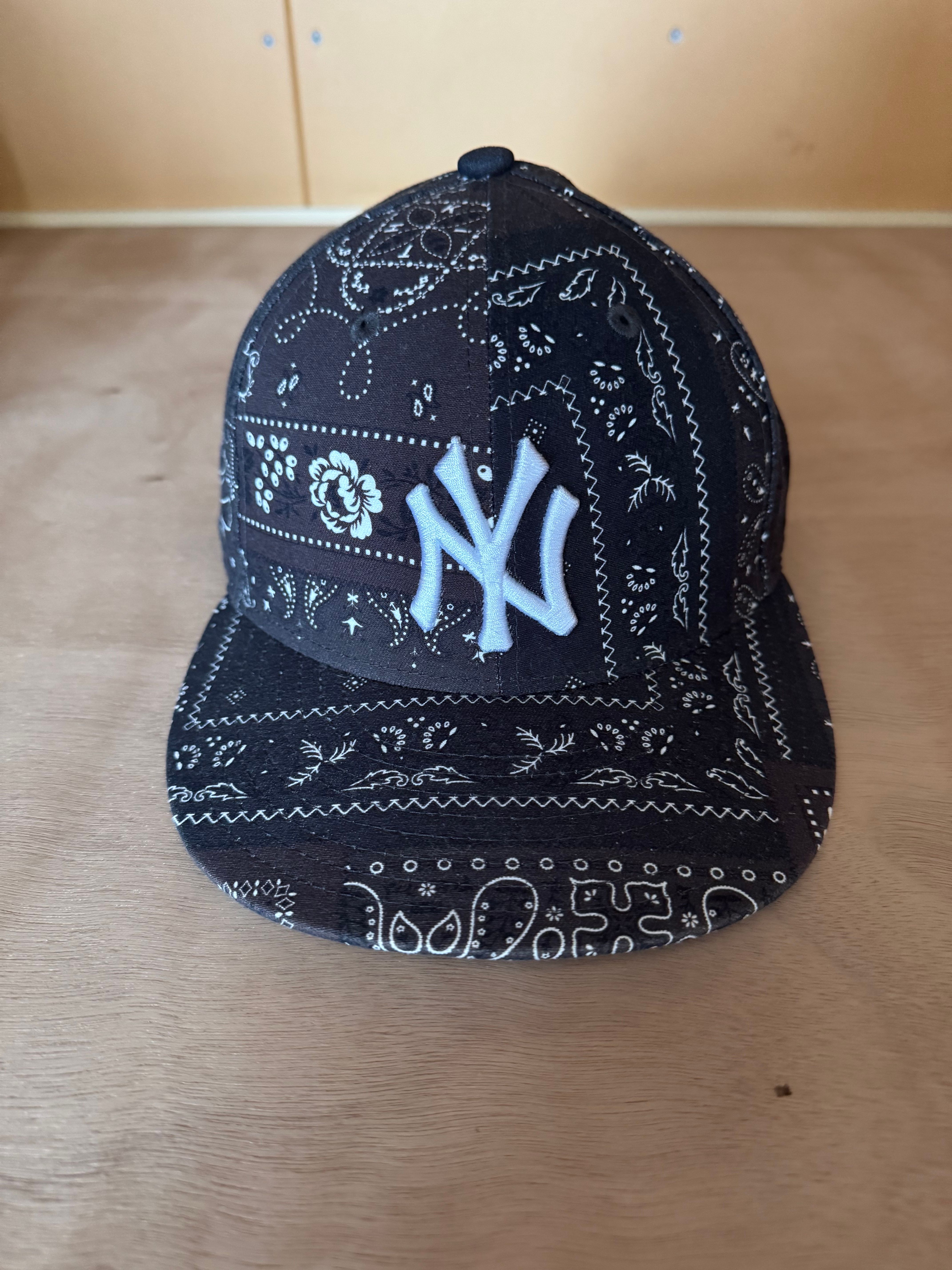 KITH × NEW ERA Yankees Deconstructed Bandana Low Profile "Shadow"