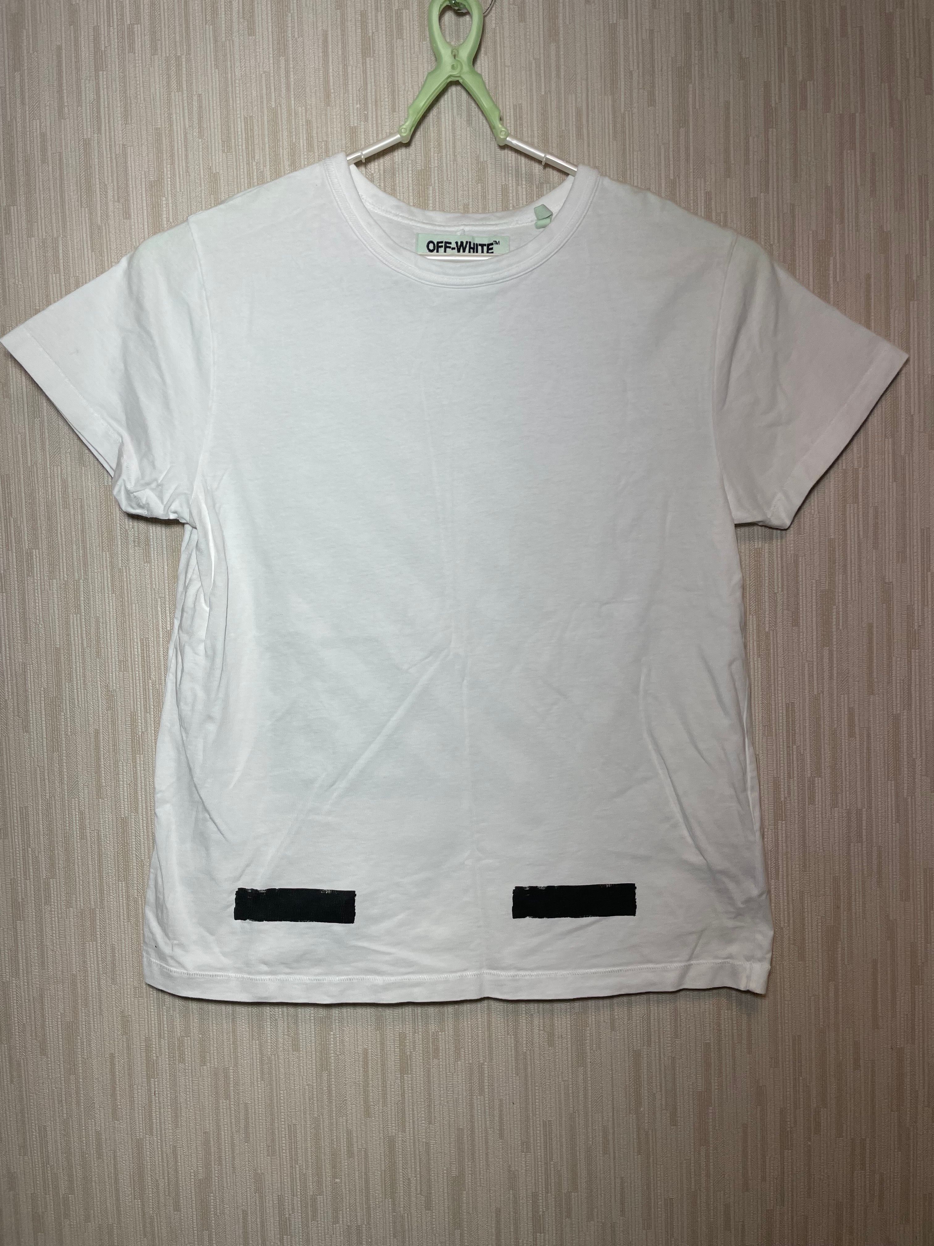 OFFWHITE ロゴプリントTシャツ