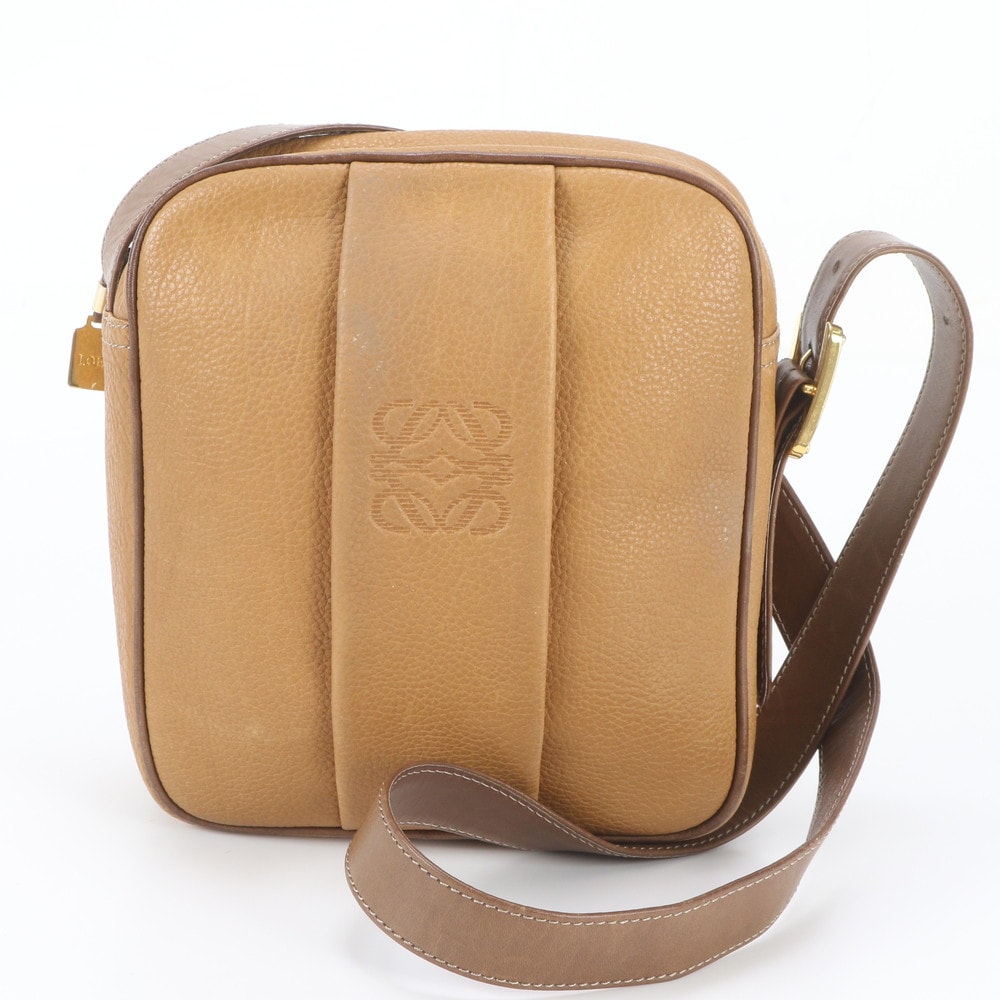 ■美品 ロエベ アナグラムショルダーバッグ レザー