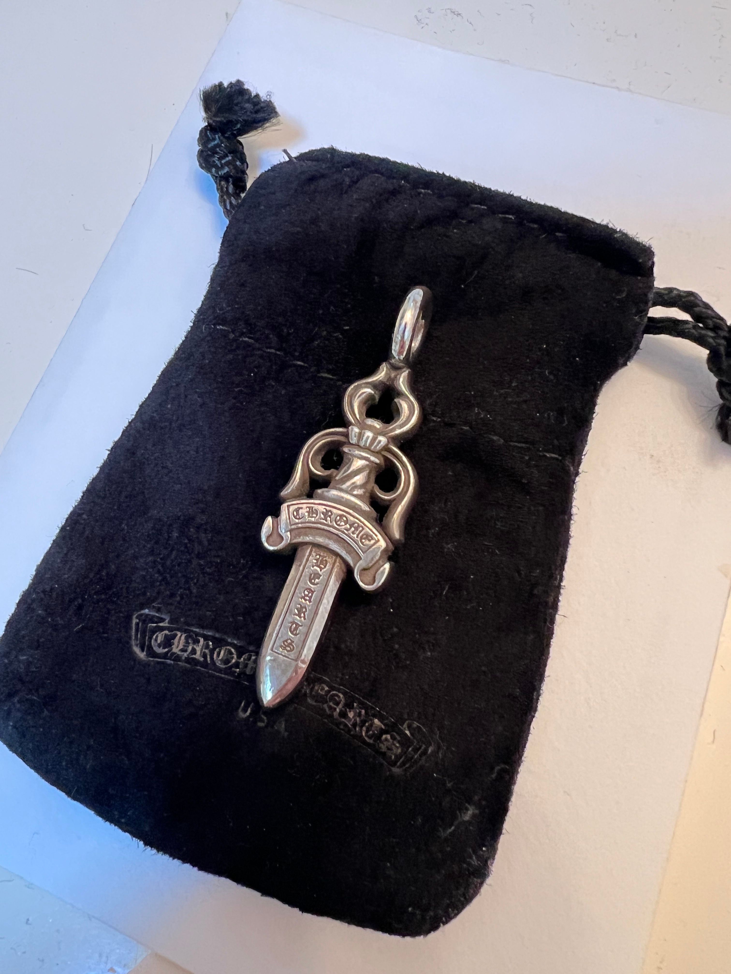 Chrome Hearts Double Dogger Pendant "Silver"