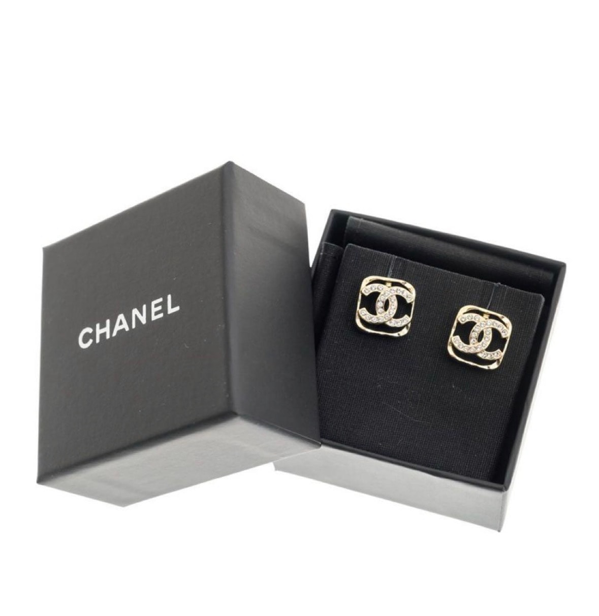 新品CHANELピアス スクエア
