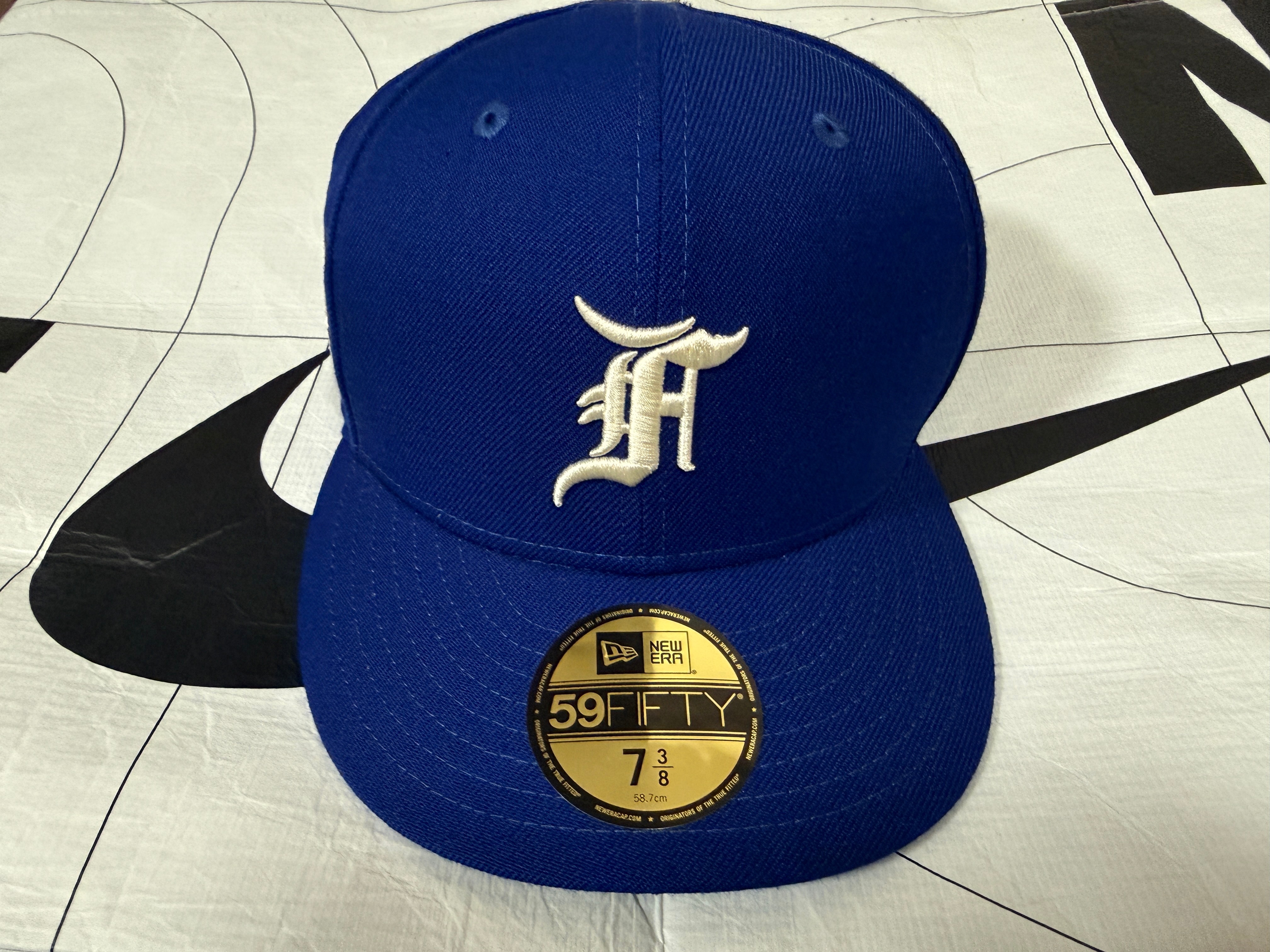 NEW ERA FEAR OF GOD ESSENTIALS 59FIFTY F LOGO WORLD SERIES Under Visor "Royal"