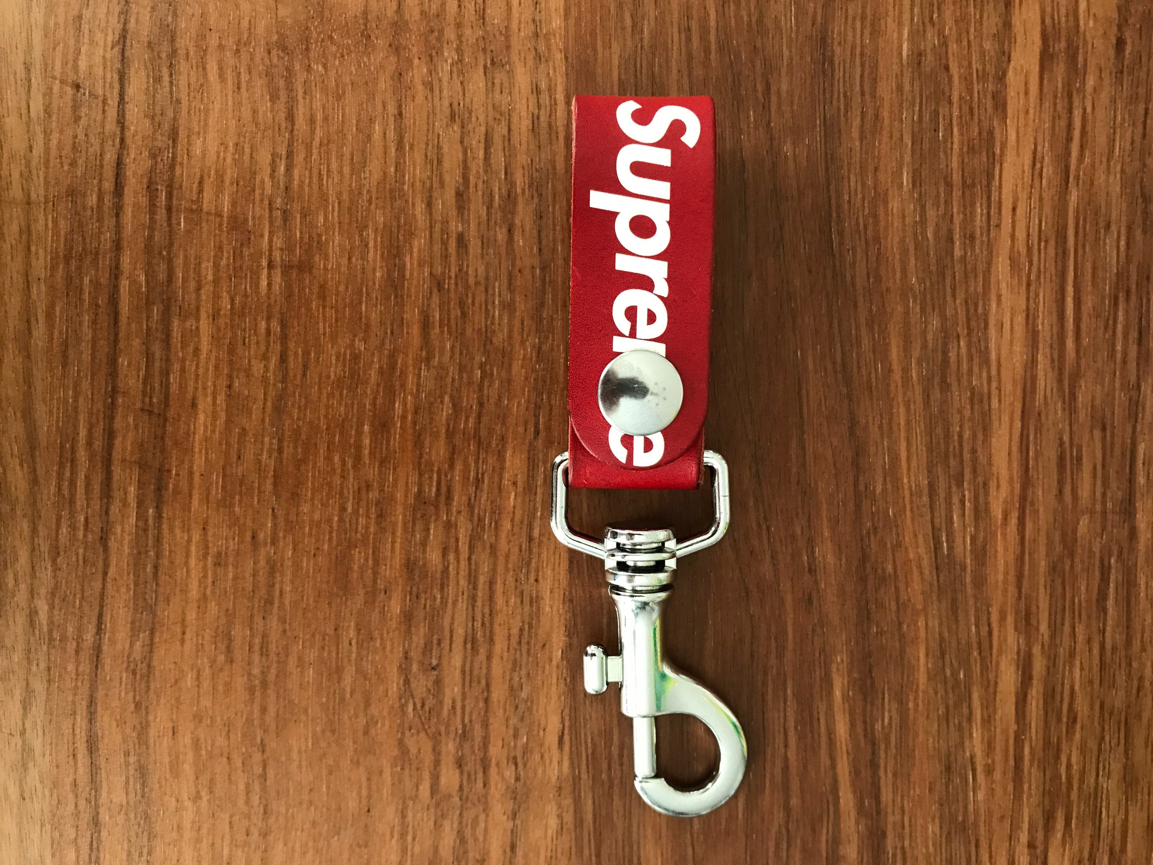 Supreme Leather Key Loop "Red"